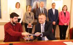 Autizam Ugovor08